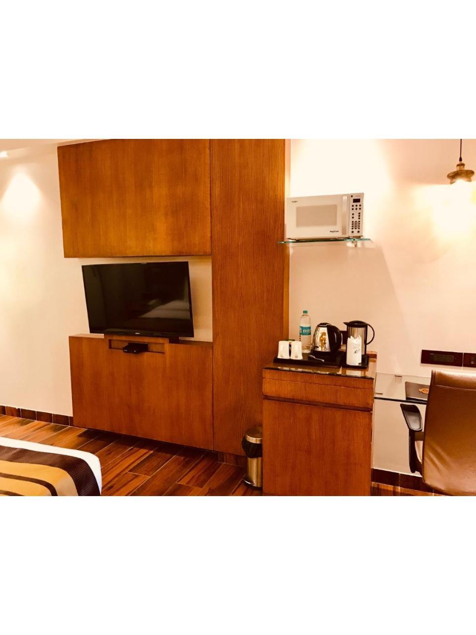 Hotel Jrd Pride-business New Delhi